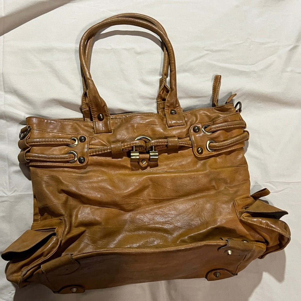 D&G EARLY 2000’s -Tan/Brown Leather Tote Bag